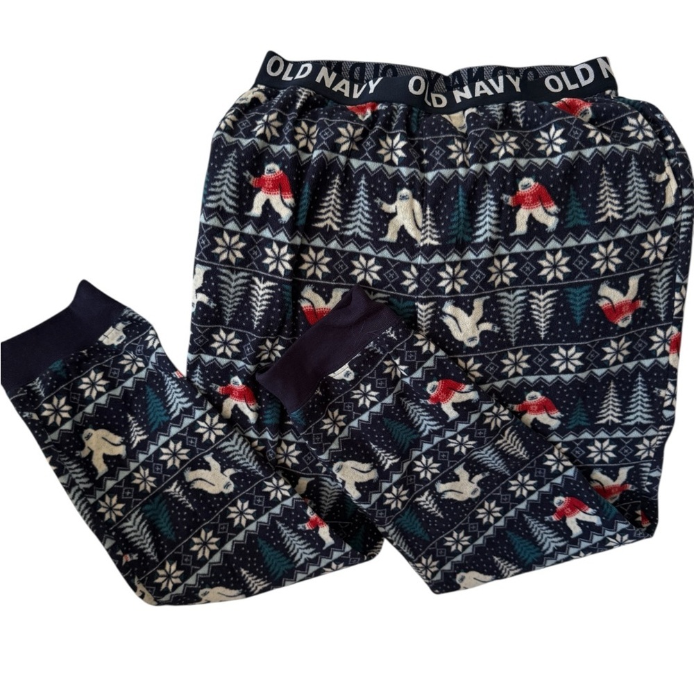 Old Navy Youth XL Pajamas - Navy and Red Winter Pattern